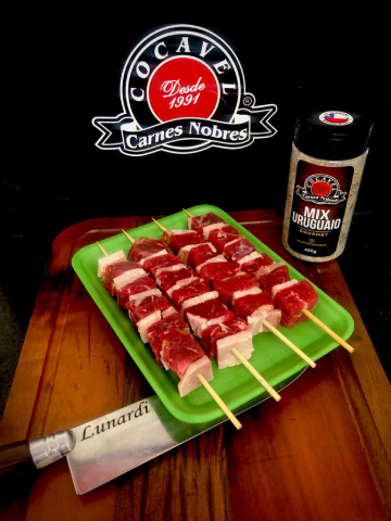 Espetinho de alcatra com bacon